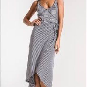 NWT -  Z Supply - Size Small - Faux Wrap Dress